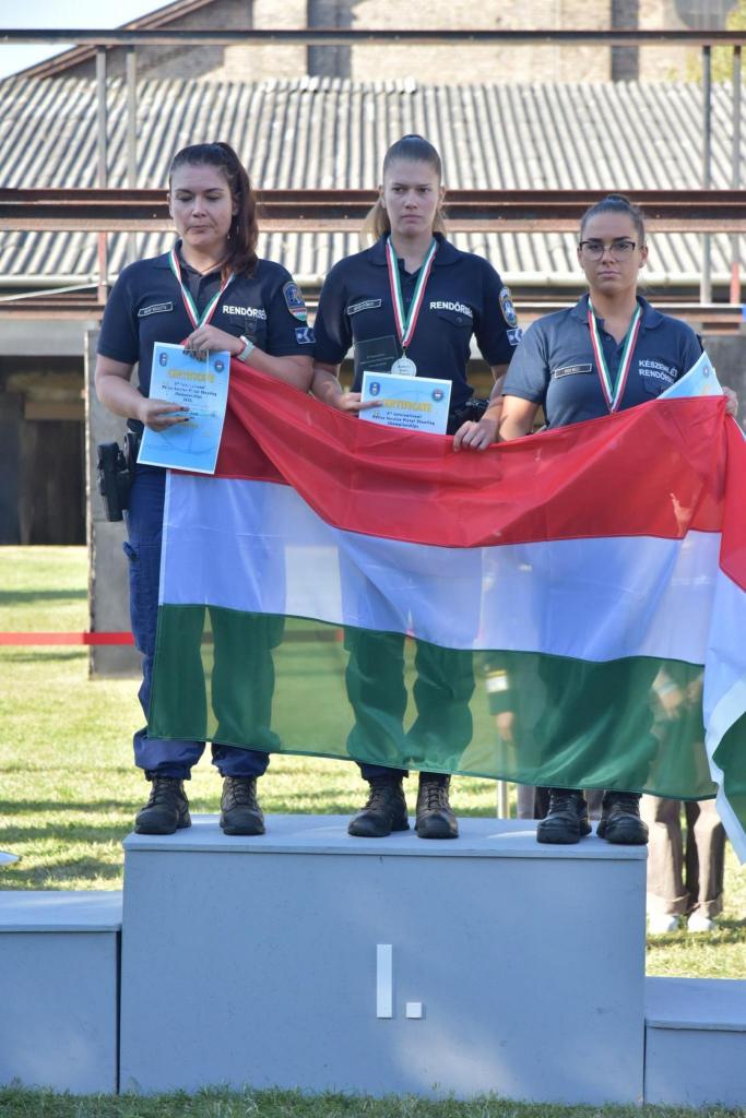 A női csapat párbajt a magyarok nyerték